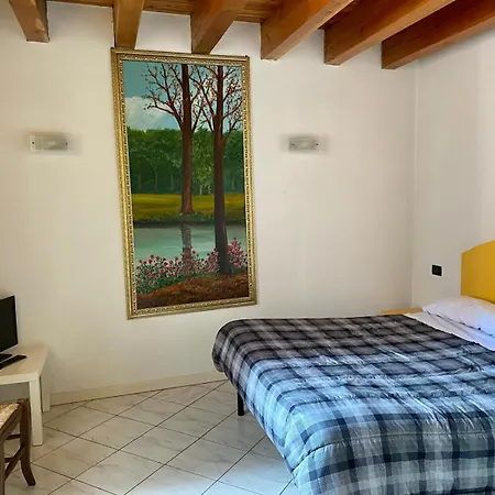 Hotel apartamentowy Rocca Dei Marchesi