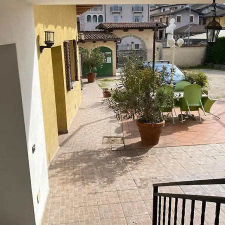 Rocca Dei Marchesi Hotel apartamentowy 2*